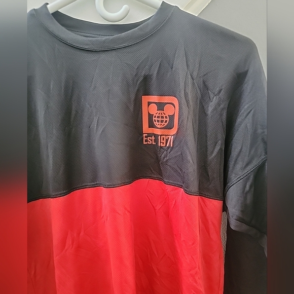 Spirit Jersey Small Black Red Disney World Athleticwear  Mickey Mouse Logo - Picture 2 of 5
